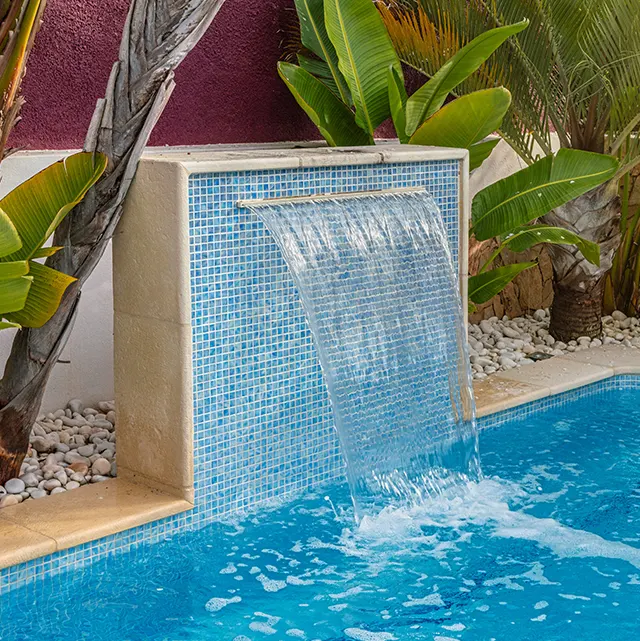 Fontaine pour piscine